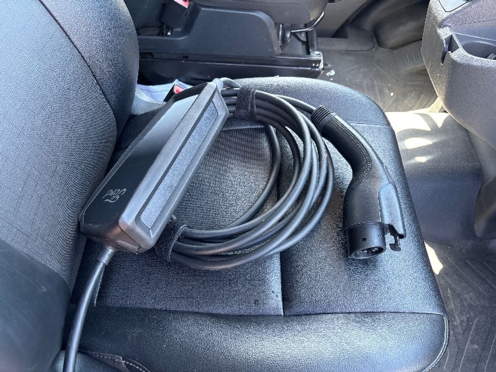 Cargo Van (Panel Van)-Alternative Fuel Trucks & Tractors-Ford-2022-TRAN350E-Portland-OR-15,437\n\t\tmiles-$ 40,250 - Image 21