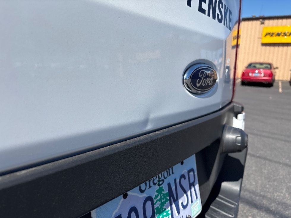 Cargo Van (Panel Van)-Alternative Fuel Trucks & Tractors-Ford-2022-TRAN350E-Portland-OR-15,437\n\t\tmiles-$ 40,250 - Image 22