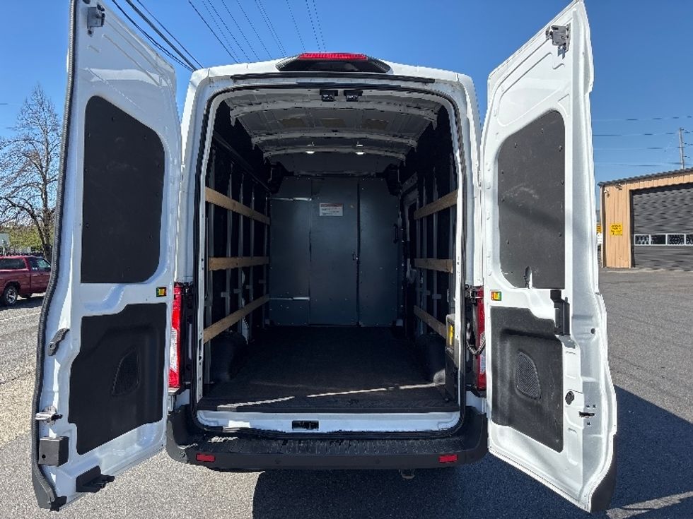 Cargo Van (Panel Van)-Alternative Fuel Trucks & Tractors-Ford-2022-TRAN350E-Portland-OR-15,437\n\t\tmiles-$ 40,250 - Image 7