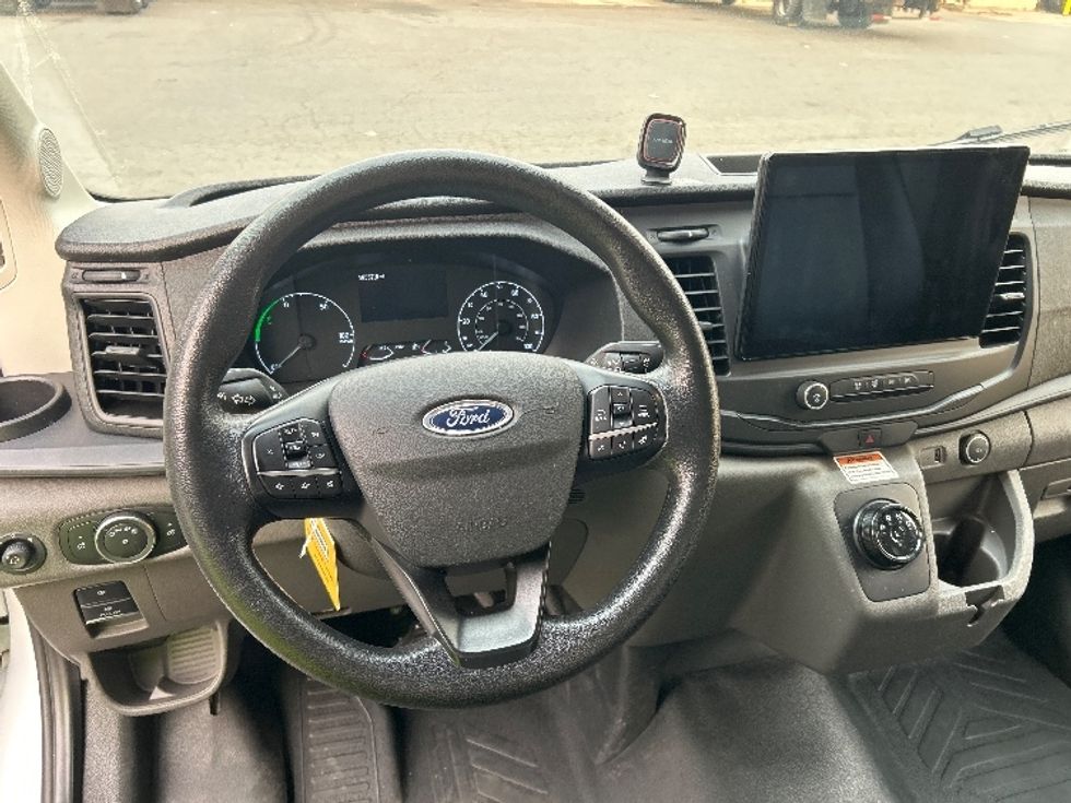 Cargo Van (Panel Van)-Alternative Fuel Trucks & Tractors-Ford-2022-TRAN350E-Portland-OR-19,580\n\t\tmiles-$ 37,000 - Image 17