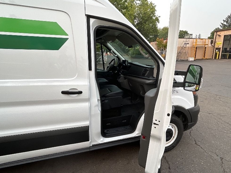 Cargo Van (Panel Van)-Alternative Fuel Trucks & Tractors-Ford-2022-TRAN350E-Portland-OR-19,580\n\t\tmiles-$ 37,000 - Image 19
