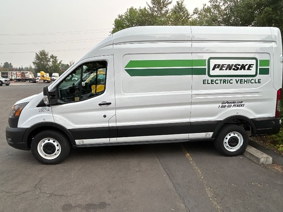 Cargo Van (Panel Van)-Alternative Fuel Trucks & Tractors-Ford-2022-TRAN350E-Portland-OR-19,580\n\t\tmiles-$ 37,000 - Image 4