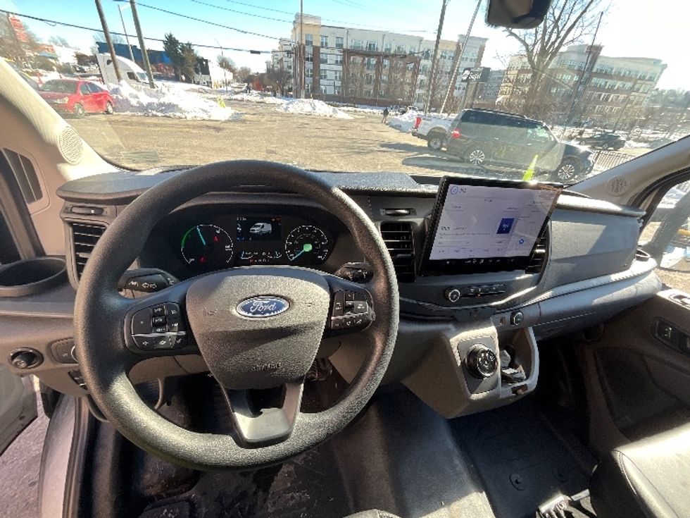 Cargo Van (Panel Van)-Alternative Fuel Trucks & Tractors-Ford-2022-TRAN350E-Reading-PA-316\n\t\tmiles-$ 41,500 - Image 18