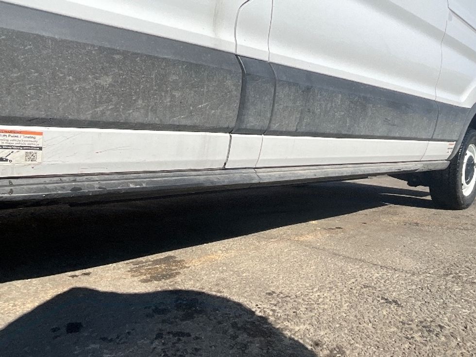 Cargo Van (Panel Van)-Alternative Fuel Trucks & Tractors-Ford-2022-TRAN350E-Reading-PA-329\n\t\tmiles-$ 41,500 - Image 5