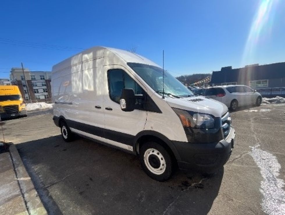 Cargo Van (Panel Van)-Alternative Fuel Trucks & Tractors-Ford-2022-TRAN350E-Reading-PA-341\n\t\tmiles-$ 41,500 - Image 1