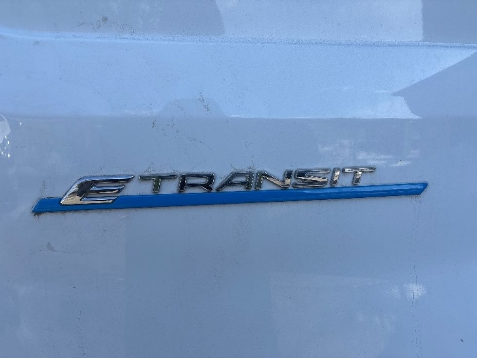 Cargo Van (Panel Van)-Alternative Fuel Trucks & Tractors-Ford-2022-TRAN350E-Reading-PA-341\n\t\tmiles-$ 41,500 - Image 21