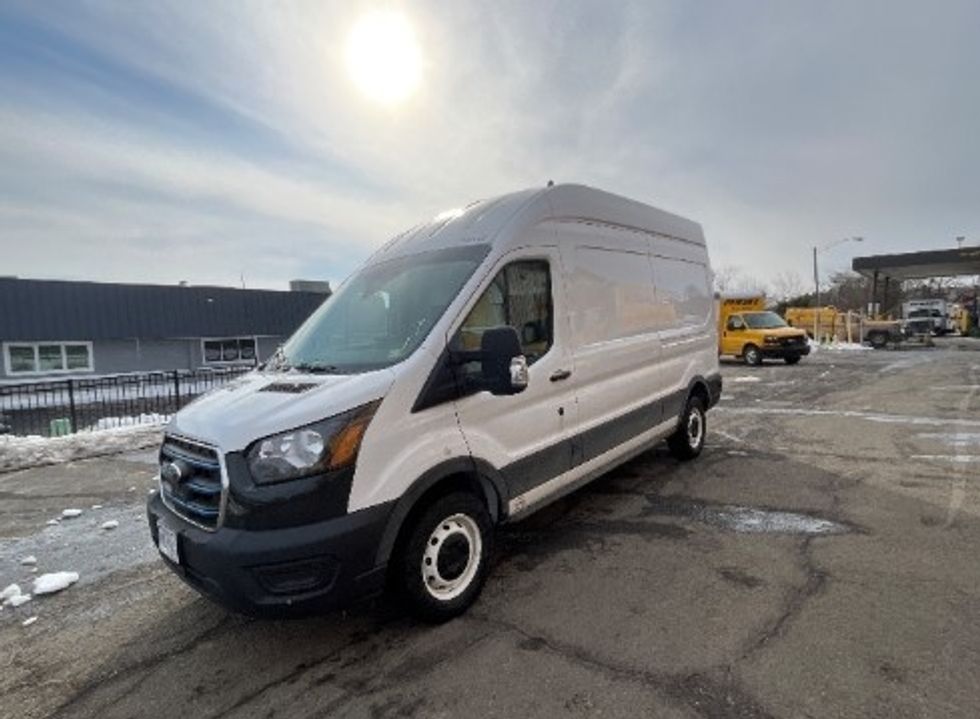 Cargo Van (Panel Van)-Alternative Fuel Trucks & Tractors-Ford-2022-TRAN350E-Reading-PA-341\n\t\tmiles-$ 41,500 - Image 3