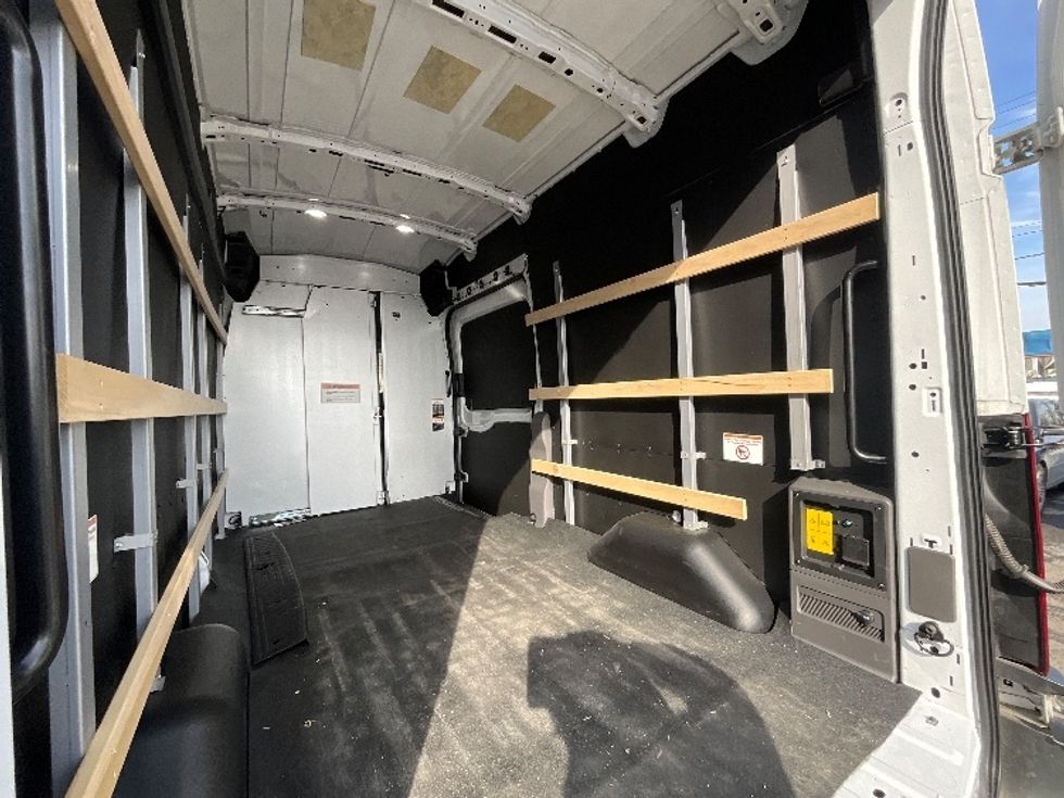 Cargo Van (Panel Van)-Alternative Fuel Trucks & Tractors-Ford-2022-TRAN350E-Reading-PA-343\n\t\tmiles-$ 41,500 - Image 12