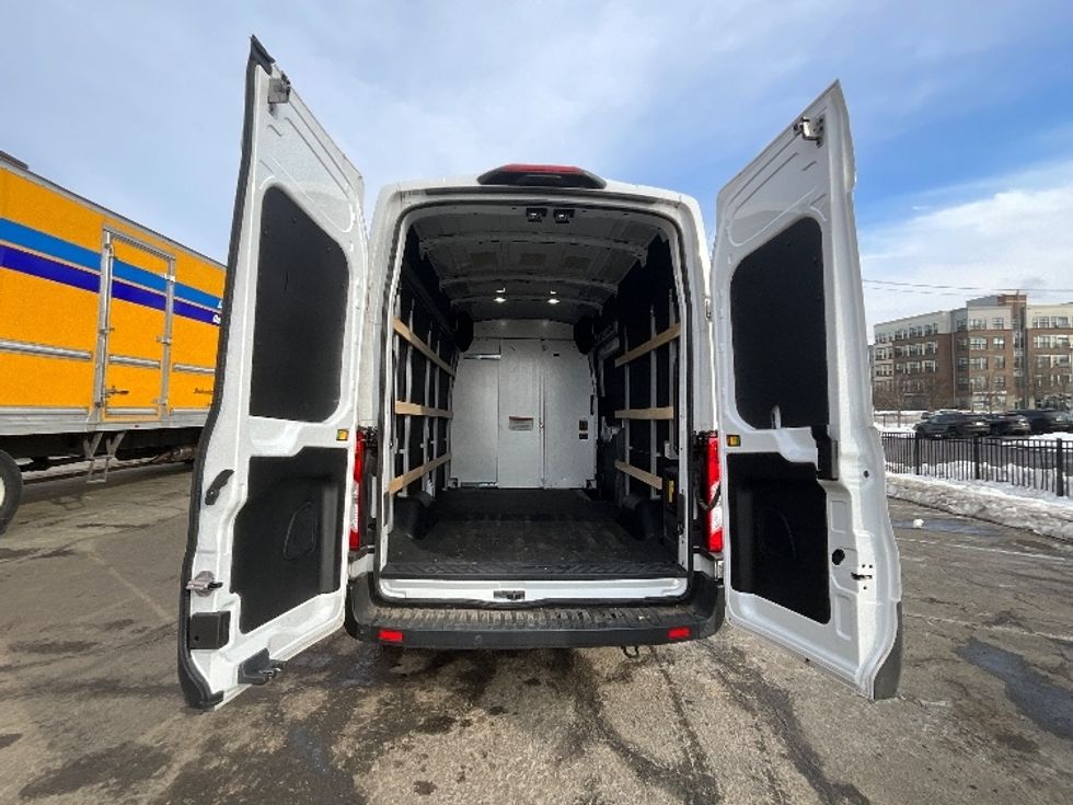 Cargo Van (Panel Van)-Alternative Fuel Trucks & Tractors-Ford-2022-TRAN350E-Reading-PA-364\n\t\tmiles-$ 41,500 - Image 8