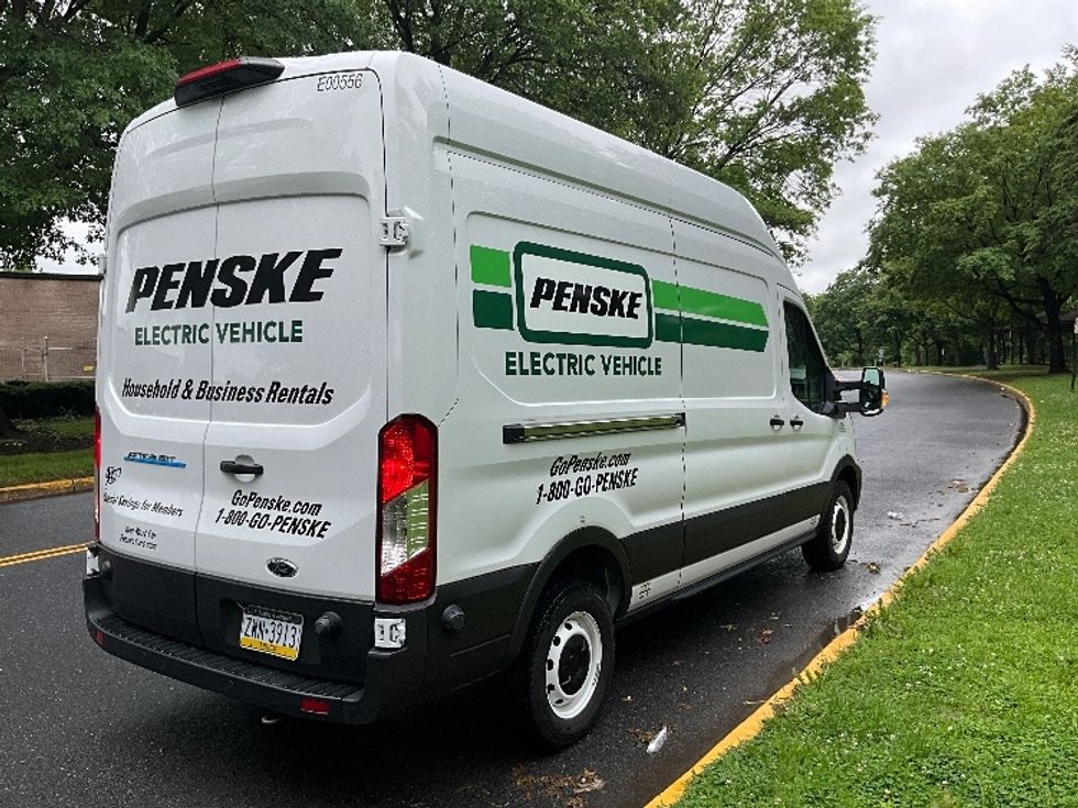 Cargo Van (Panel Van)-Alternative Fuel Trucks & Tractors-Ford-2022-TRAN350E-Reading-PA-5,381\n\t\tmiles-$ 35,500 - Image 13