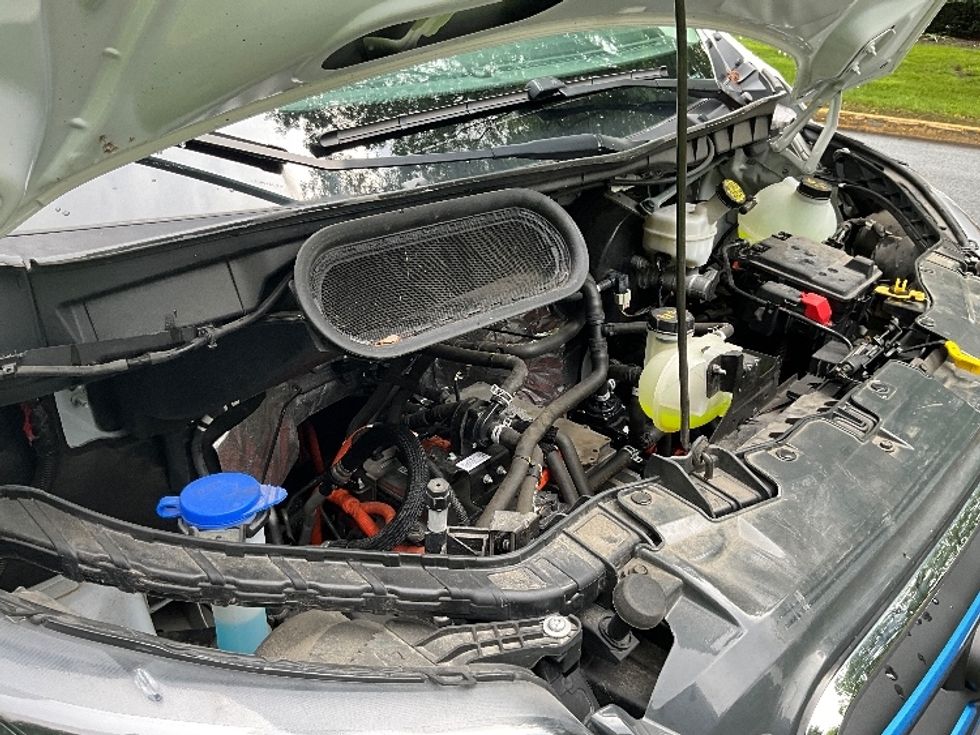 Cargo Van (Panel Van)-Alternative Fuel Trucks & Tractors-Ford-2022-TRAN350E-Reading-PA-5,381\n\t\tmiles-$ 35,500 - Image 23