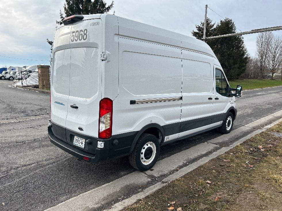 Cargo Van (Panel Van)-Alternative Fuel Trucks & Tractors-Ford-2022-TRAN350E-Rochester-NY-6,112\n\t\tmiles-$ 40,000 - Image 11