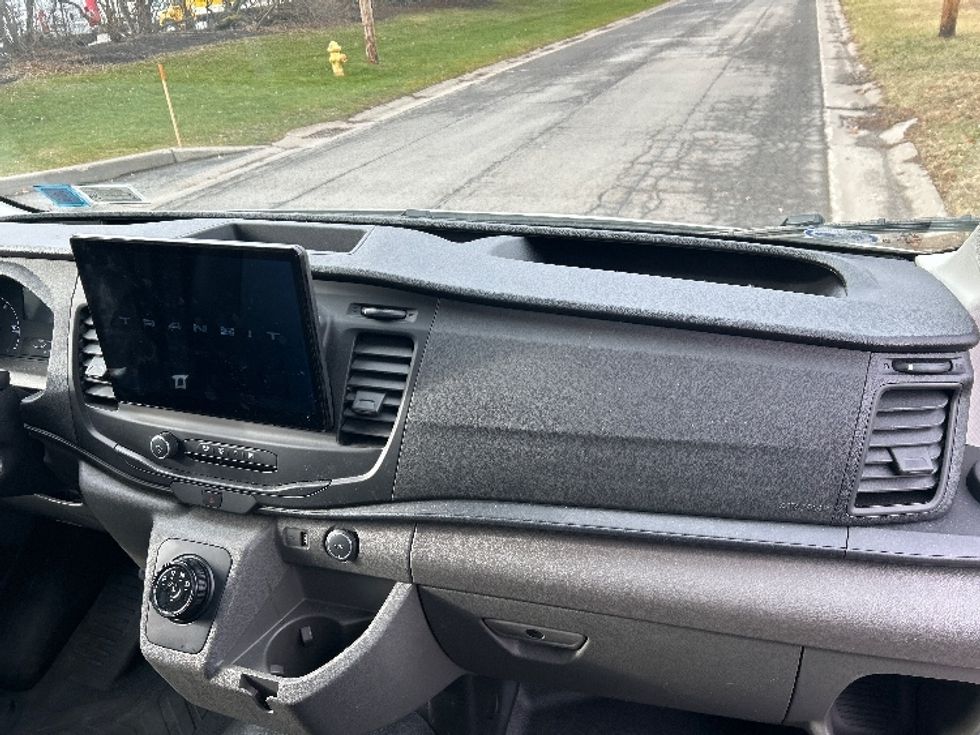 Cargo Van (Panel Van)-Alternative Fuel Trucks & Tractors-Ford-2022-TRAN350E-Rochester-NY-6,112\n\t\tmiles-$ 40,000 - Image 18