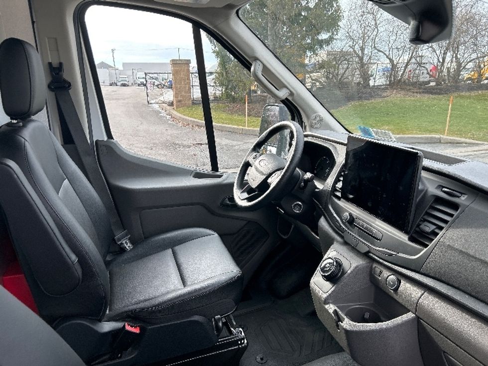 Cargo Van (Panel Van)-Alternative Fuel Trucks & Tractors-Ford-2022-TRAN350E-Rochester-NY-6,112\n\t\tmiles-$ 40,000 - Image 19