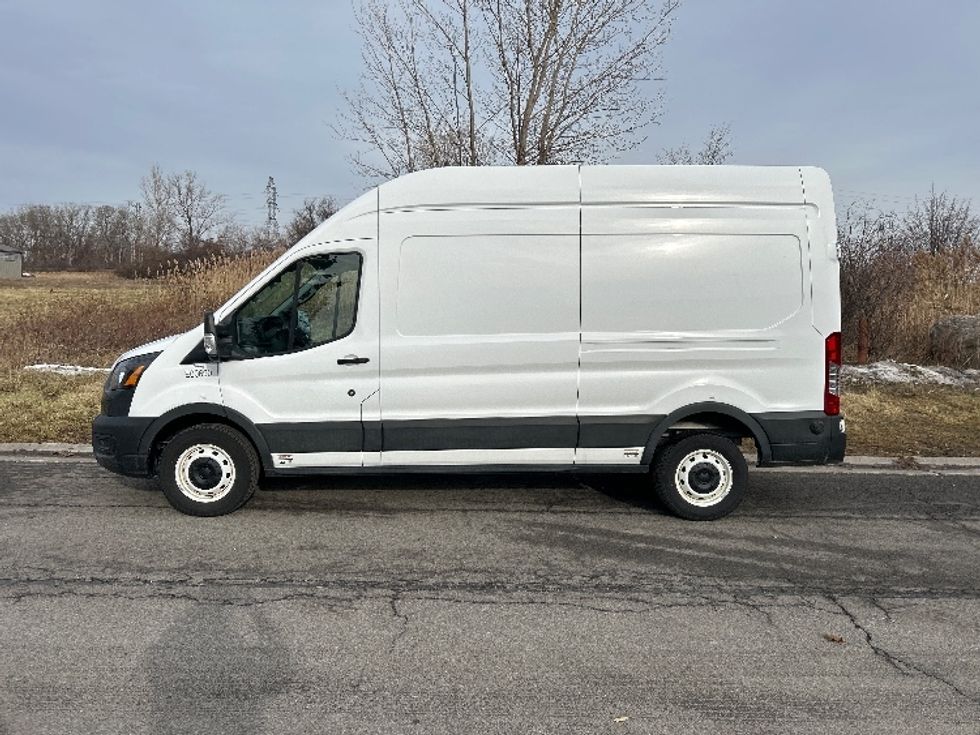 Cargo Van (Panel Van)-Alternative Fuel Trucks & Tractors-Ford-2022-TRAN350E-Rochester-NY-6,112\n\t\tmiles-$ 40,000 - Image 4