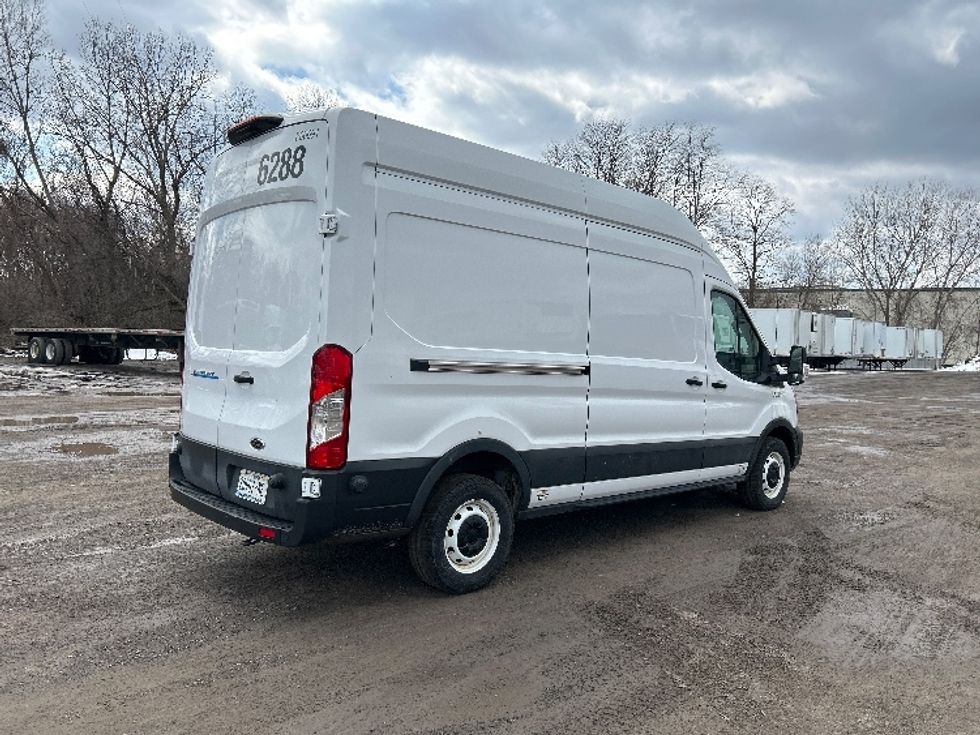 Cargo Van (Panel Van)-Alternative Fuel Trucks & Tractors-Ford-2022-TRAN350E-Rochester-NY-8,762\n\t\tmiles-$ 39,750 - Image 12