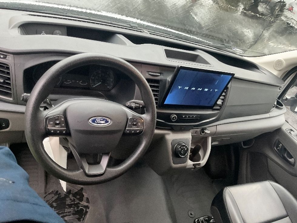 Cargo Van (Panel Van)-Alternative Fuel Trucks & Tractors-Ford-2022-TRAN350E-Sacramento-CA-16,541\n\t\tmiles-$ 40,000 - Image 18