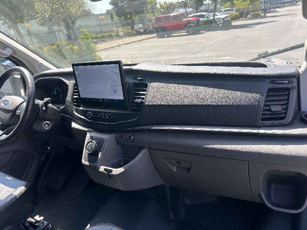 Cargo Van (Panel Van)-Alternative Fuel Trucks & Tractors-Ford-2022-TRAN350E-Sacramento-CA-6,756\n\t\tmiles-$ 40,750 - Image 18