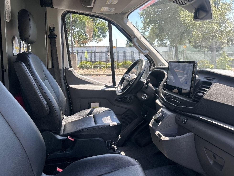 Cargo Van (Panel Van)-Alternative Fuel Trucks & Tractors-Ford-2022-TRAN350E-Sacramento-CA-6,756\n\t\tmiles-$ 40,750 - Image 19