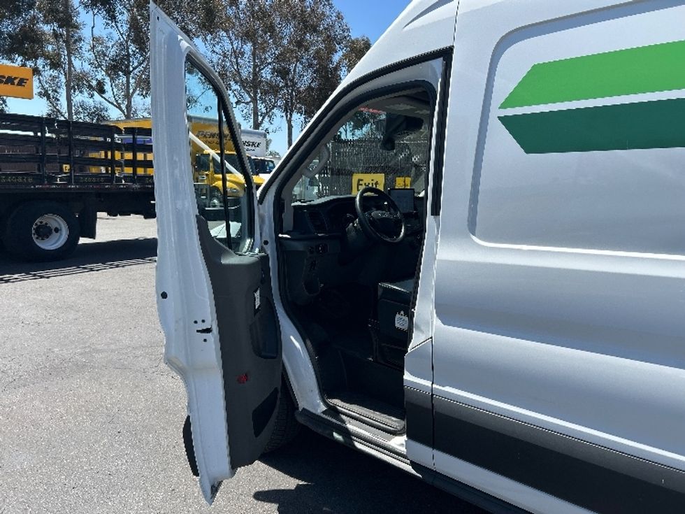 Cargo Van (Panel Van)-Alternative Fuel Trucks & Tractors-Ford-2022-TRAN350E-San Diego-CA-37,834\n\t\tmiles-$ 38,500 - Image 16