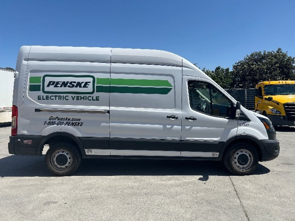 Cargo Van (Panel Van)-Alternative Fuel Trucks & Tractors-Ford-2022-TRAN350E-San Diego-CA-38,020\n\t\tmiles-$ 38,500 - Image 15