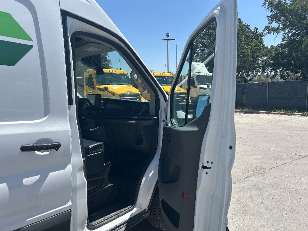 Cargo Van (Panel Van)-Alternative Fuel Trucks & Tractors-Ford-2022-TRAN350E-San Diego-CA-38,020\n\t\tmiles-$ 38,500 - Image 20