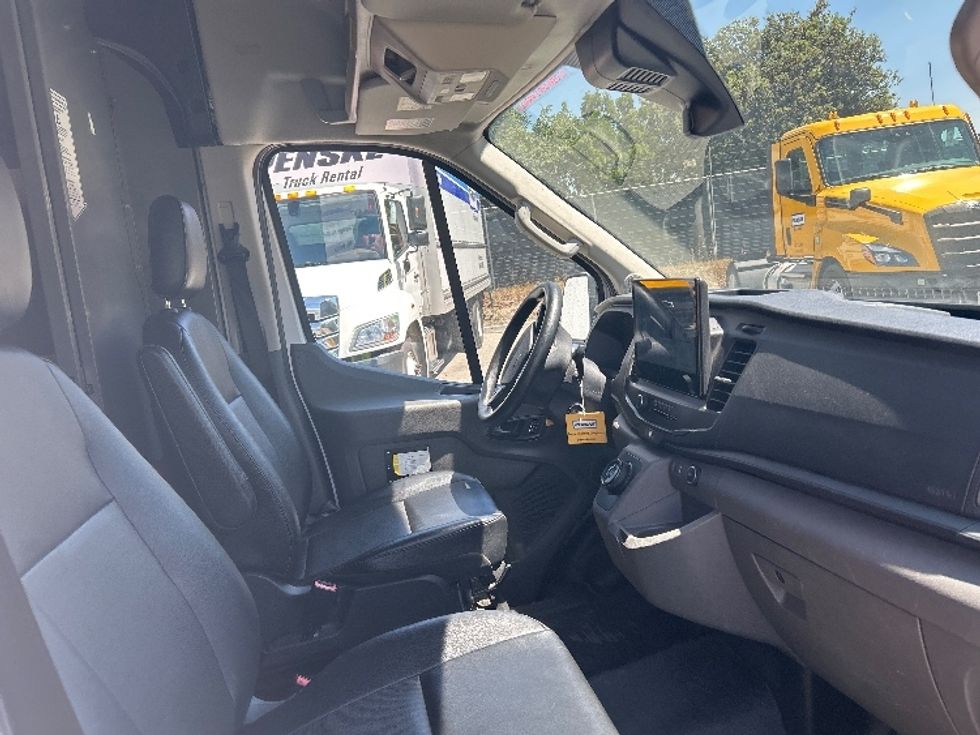 Cargo Van (Panel Van)-Alternative Fuel Trucks & Tractors-Ford-2022-TRAN350E-San Diego-CA-38,020\n\t\tmiles-$ 38,500 - Image 22