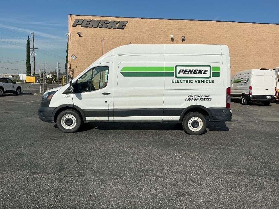 Cargo Van (Panel Van)-Alternative Fuel Trucks & Tractors-Ford-2022-TRAN350E-San Diego-CA-40,011\n\t\tmiles-$ 35,750 - Image 4