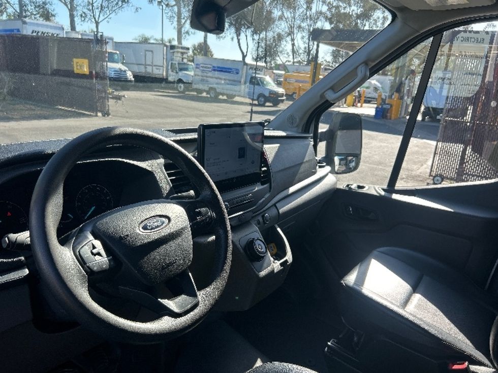 Cargo Van (Panel Van)-Alternative Fuel Trucks & Tractors-Ford-2022-TRAN350E-San Diego-CA-40,529\n\t\tmiles-$ 38,000 - Image 17