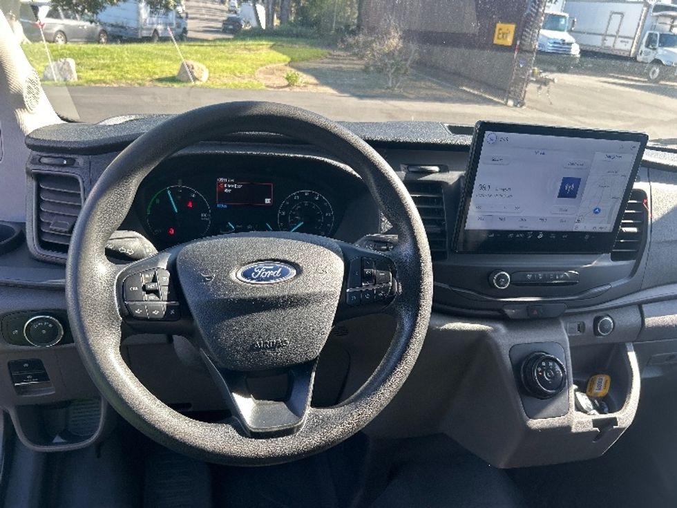 Cargo Van (Panel Van)-Alternative Fuel Trucks & Tractors-Ford-2022-TRAN350E-San Diego-CA-40,529\n\t\tmiles-$ 38,000 - Image 18