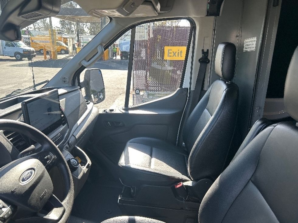 Cargo Van (Panel Van)-Alternative Fuel Trucks & Tractors-Ford-2022-TRAN350E-San Diego-CA-40,529\n\t\tmiles-$ 38,000 - Image 19