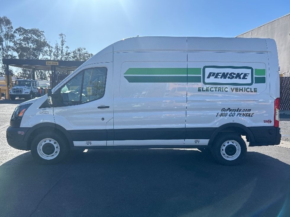 Cargo Van (Panel Van)-Alternative Fuel Trucks & Tractors-Ford-2022-TRAN350E-San Diego-CA-40,529\n\t\tmiles-$ 38,000 - Image 4