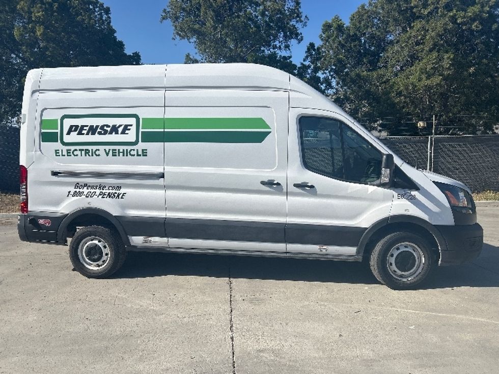 Cargo Van (Panel Van)-Alternative Fuel Trucks & Tractors-Ford-2022-TRAN350E-San Diego-CA-58,849\n\t\tmiles-$ 37,500 - Image 15