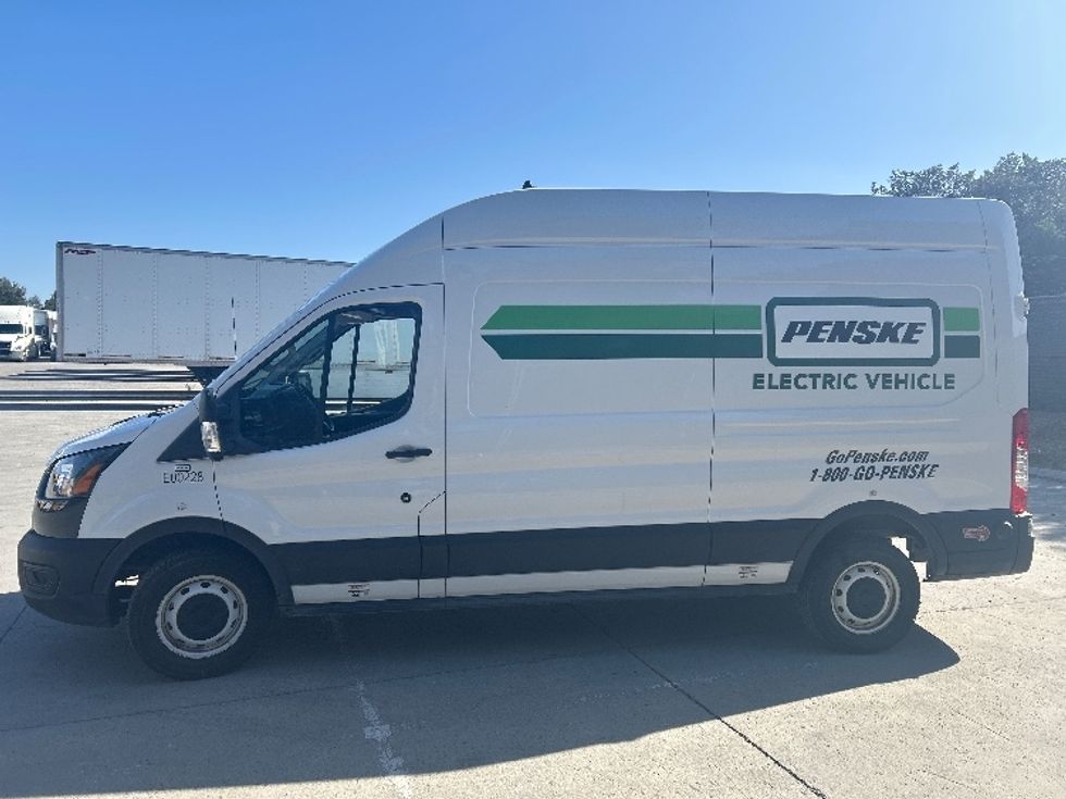 Cargo Van (Panel Van)-Alternative Fuel Trucks & Tractors-Ford-2022-TRAN350E-San Diego-CA-58,849\n\t\tmiles-$ 37,500 - Image 4