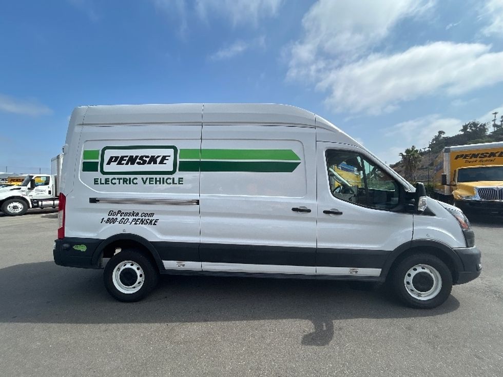 Cargo Van (Panel Van)-Alternative Fuel Trucks & Tractors-Ford-2022-TRAN350E-San Diego-CA-59,209\n\t\tmiles-$ 32,750 - Image 15