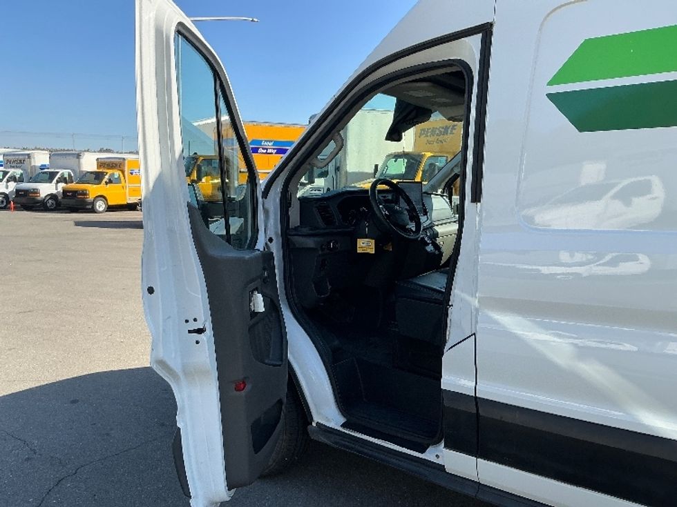 Cargo Van (Panel Van)-Alternative Fuel Trucks & Tractors-Ford-2022-TRAN350E-San Diego-CA-64,508\n\t\tmiles-$ 34,750 - Image 16