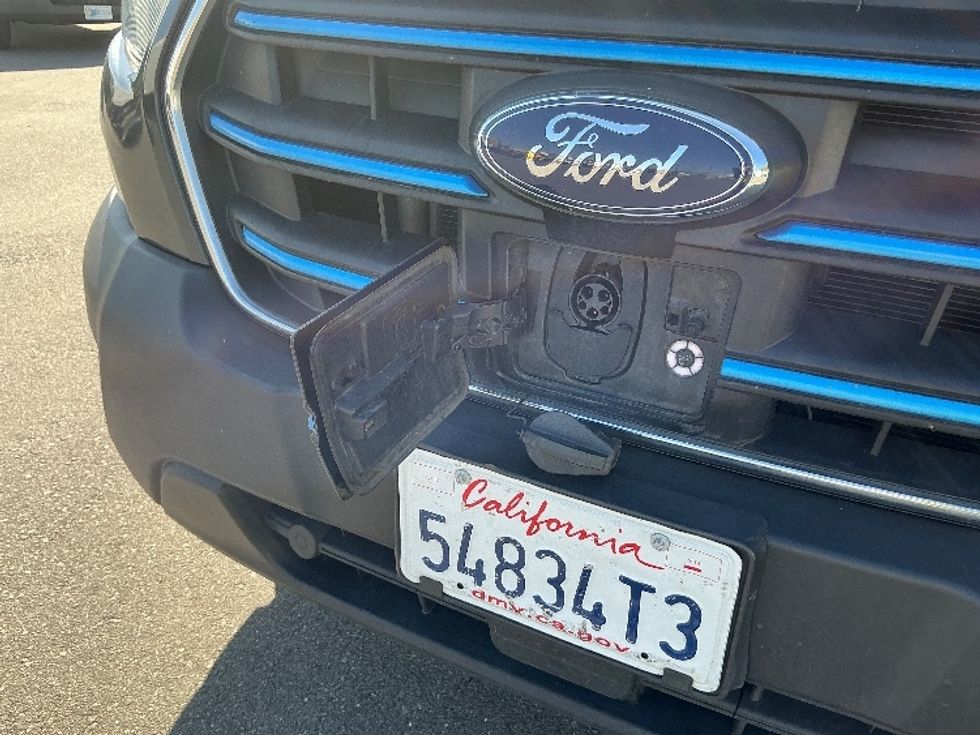 Cargo Van (Panel Van)-Alternative Fuel Trucks & Tractors-Ford-2022-TRAN350E-San Diego-CA-64,508\n\t\tmiles-$ 34,750 - Image 25
