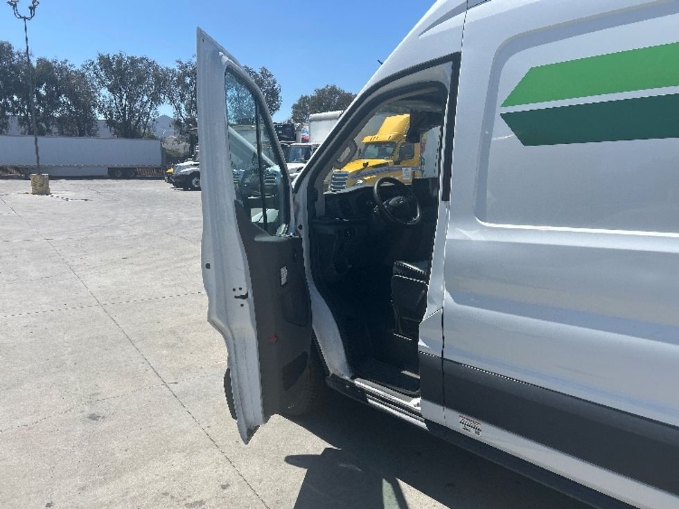 Cargo Van (Panel Van)-Alternative Fuel Trucks & Tractors-Ford-2022-TRAN350E-San Diego-CA-74,612\n\t\tmiles-$ 33,750 - Image 20
