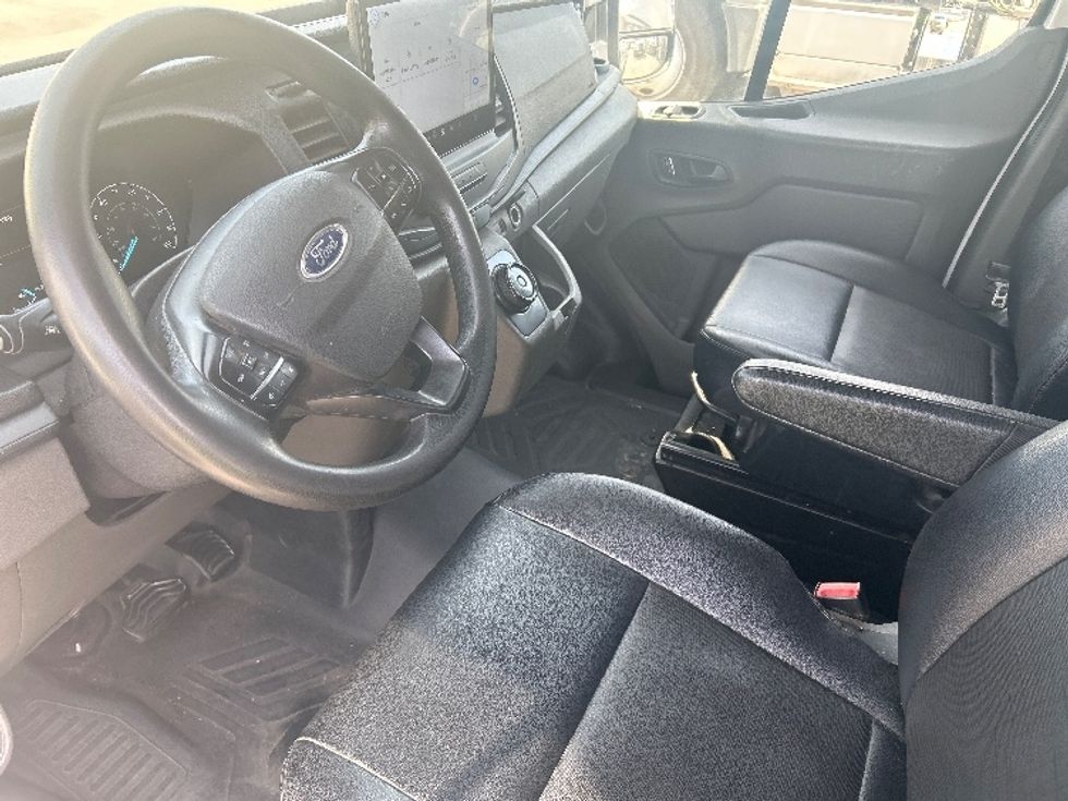 Cargo Van (Panel Van)-Alternative Fuel Trucks & Tractors-Ford-2022-TRAN350E-San Diego-CA-74,665\n\t\tmiles-$ 31,750 - Image 17