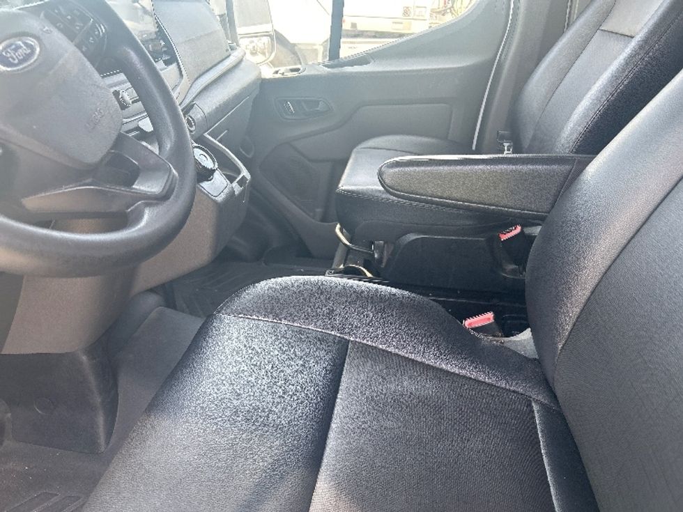 Cargo Van (Panel Van)-Alternative Fuel Trucks & Tractors-Ford-2022-TRAN350E-San Diego-CA-74,665\n\t\tmiles-$ 31,750 - Image 19