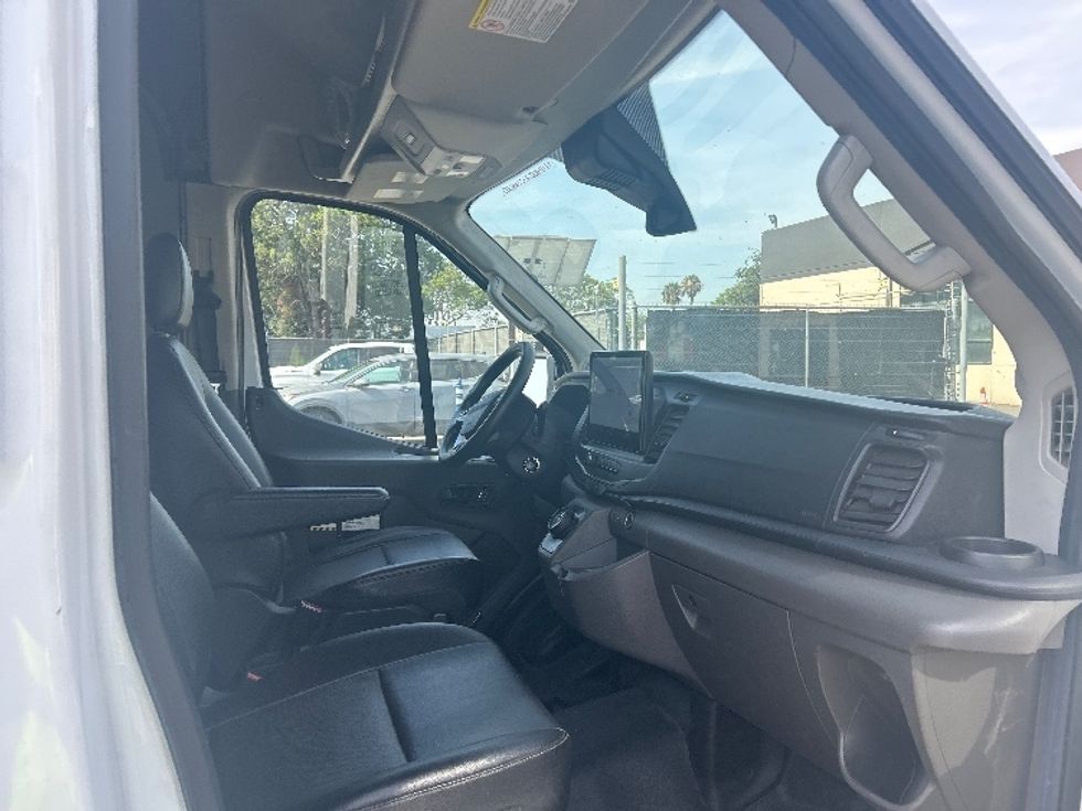 Cargo Van (Panel Van)-Alternative Fuel Trucks & Tractors-Ford-2022-TRAN350E-San Diego-CA-74,665\n\t\tmiles-$ 31,750 - Image 20