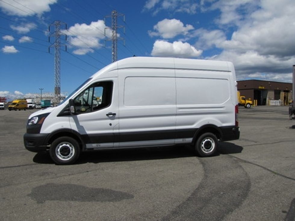 Cargo Van (Panel Van)-Alternative Fuel Trucks & Tractors-Ford-2022-TRAN350E-San Leandro-CA-20,910\n\t\tmiles-$ 33,250 - Image 3