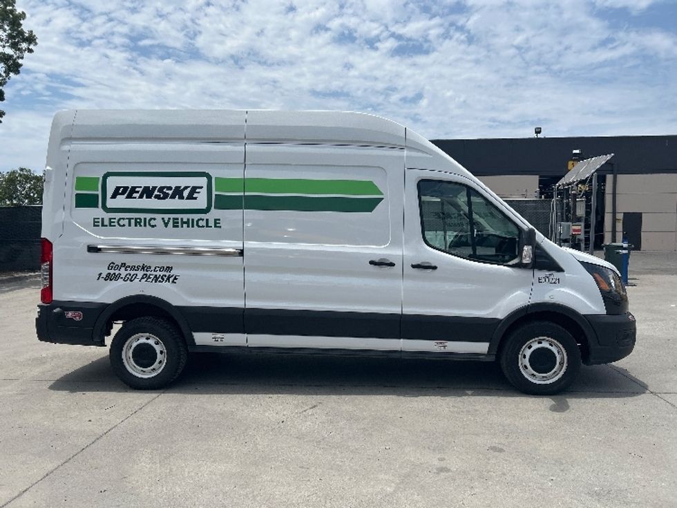 Cargo Van (Panel Van)-Alternative Fuel Trucks & Tractors-Ford-2022-TRAN350E-San Marcos-CA-63,435\n\t\tmiles-$ 32,750 - Image 15