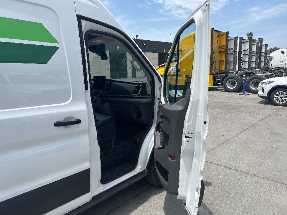 Cargo Van (Panel Van)-Alternative Fuel Trucks & Tractors-Ford-2022-TRAN350E-San Marcos-CA-63,435\n\t\tmiles-$ 32,750 - Image 20
