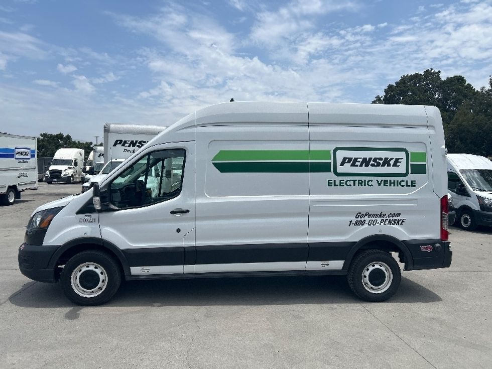 Cargo Van (Panel Van)-Alternative Fuel Trucks & Tractors-Ford-2022-TRAN350E-San Marcos-CA-63,435\n\t\tmiles-$ 32,750 - Image 4