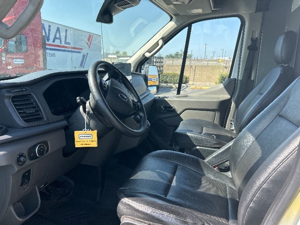 Cargo Van (Panel Van)-Alternative Fuel Trucks & Tractors-Ford-2022-TRAN350E-Santa Ana-CA-57,739\n\t\tmiles-$ 36,500 - Image 15