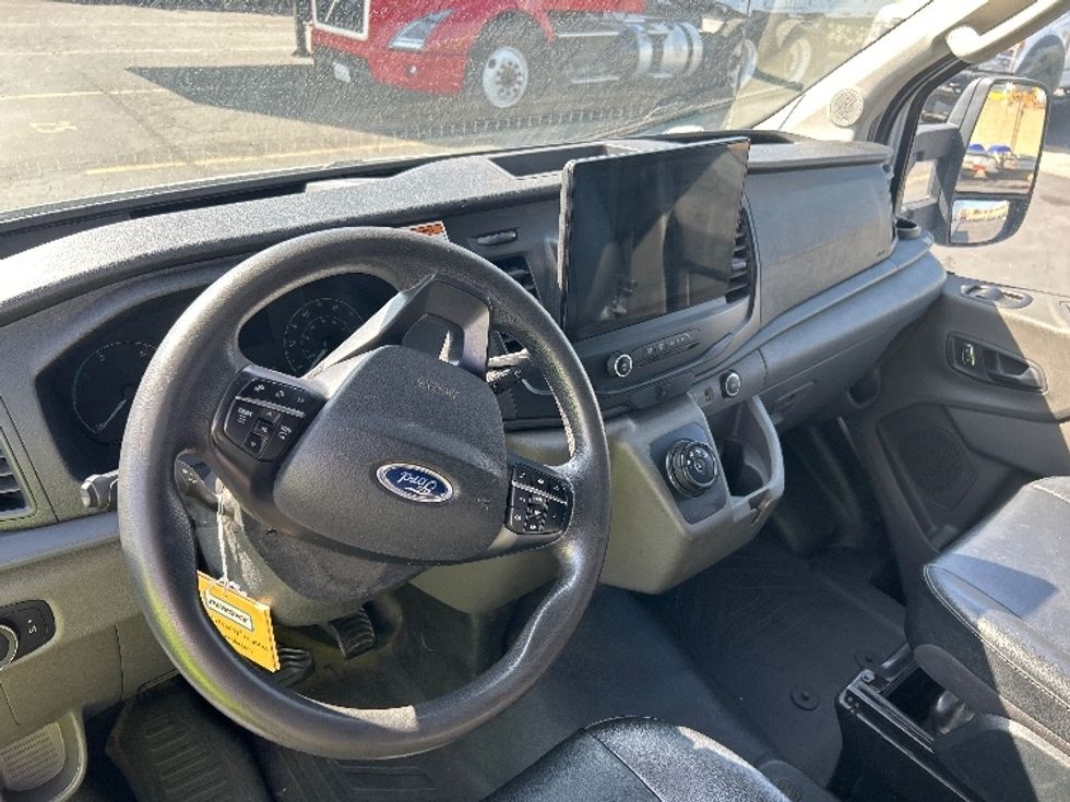 Cargo Van (Panel Van)-Alternative Fuel Trucks & Tractors-Ford-2022-TRAN350E-Santa Ana-CA-57,739\n\t\tmiles-$ 36,500 - Image 16