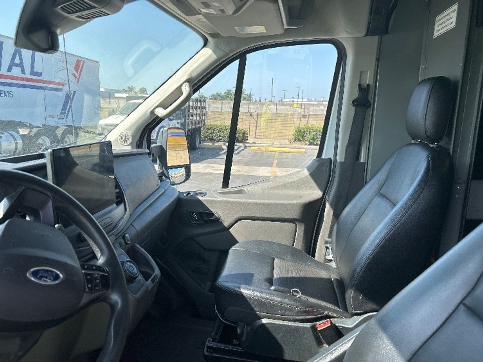 Cargo Van (Panel Van)-Alternative Fuel Trucks & Tractors-Ford-2022-TRAN350E-Santa Ana-CA-57,739\n\t\tmiles-$ 36,500 - Image 17