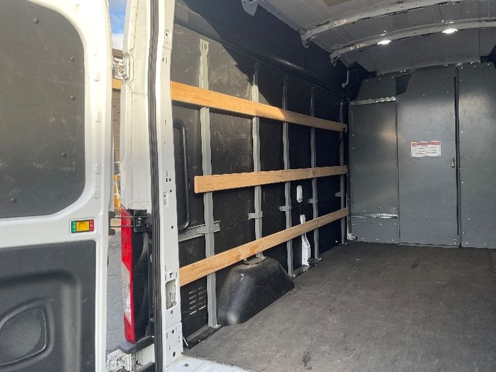 Cargo Van (Panel Van)-Alternative Fuel Trucks & Tractors-Ford-2022-TRAN350E-Seattle-WA-11,971\n\t\tmiles-$ 40,000 - Image 11