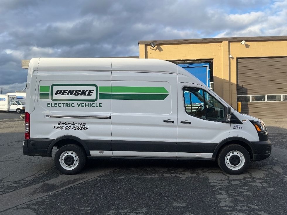 Cargo Van (Panel Van)-Alternative Fuel Trucks & Tractors-Ford-2022-TRAN350E-Seattle-WA-11,971\n\t\tmiles-$ 40,000 - Image 15
